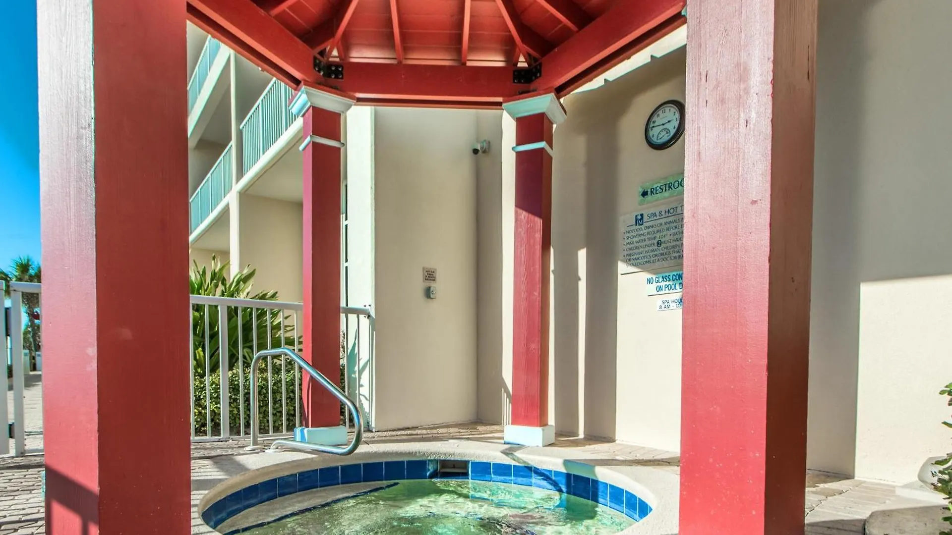 Aparthotel Majestic Beach Towers 1-1615 Panama City Beach