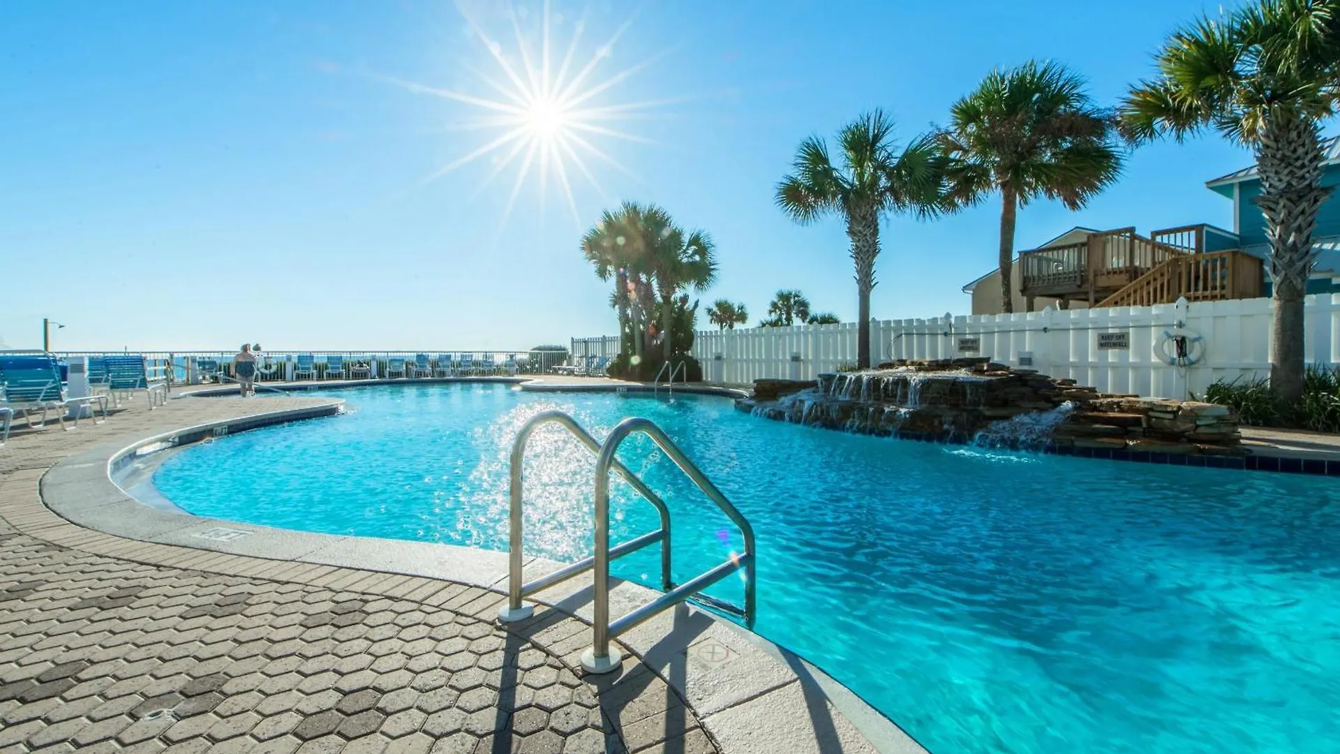 Majestic Beach Towers 1-1615 Panama City Beach Aparthotel