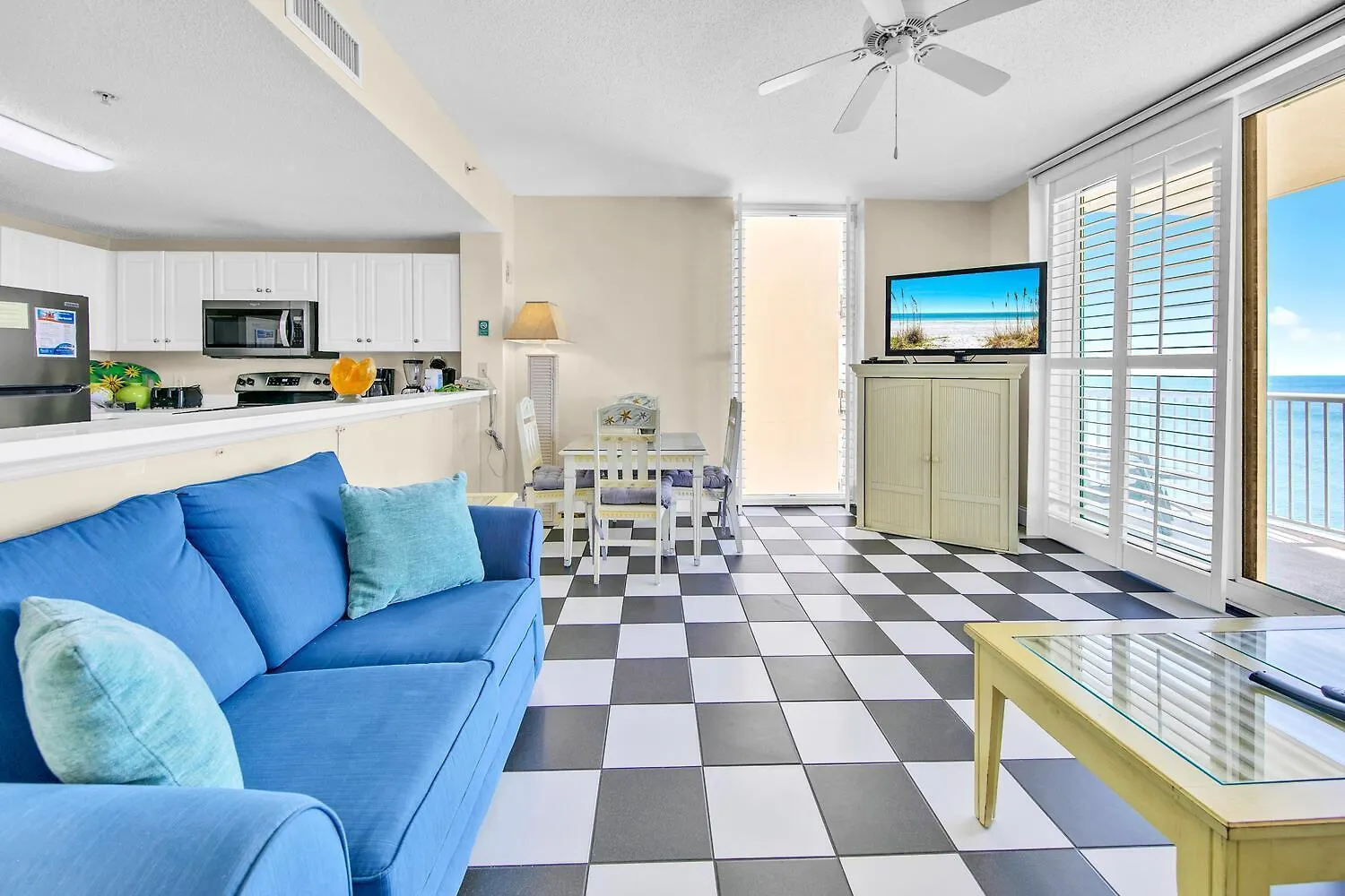 Majestic Beach Towers 1-1615 Panama City Beach Aparthotel