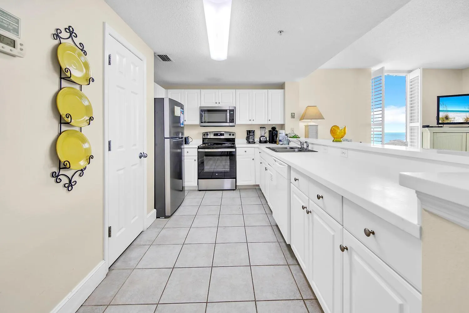 Majestic Beach Towers 1-1615 Panama City Beach